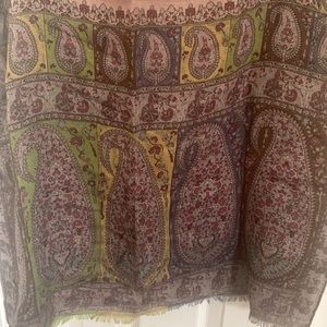 Etro scarf Lana wool, so soft, original authentic, 26” x 84”